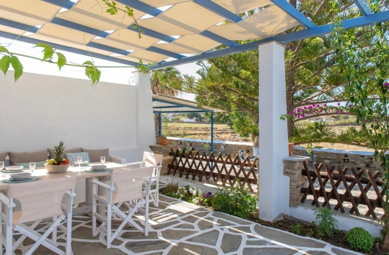 Θἔρως Apartment Tinos Exterior photo