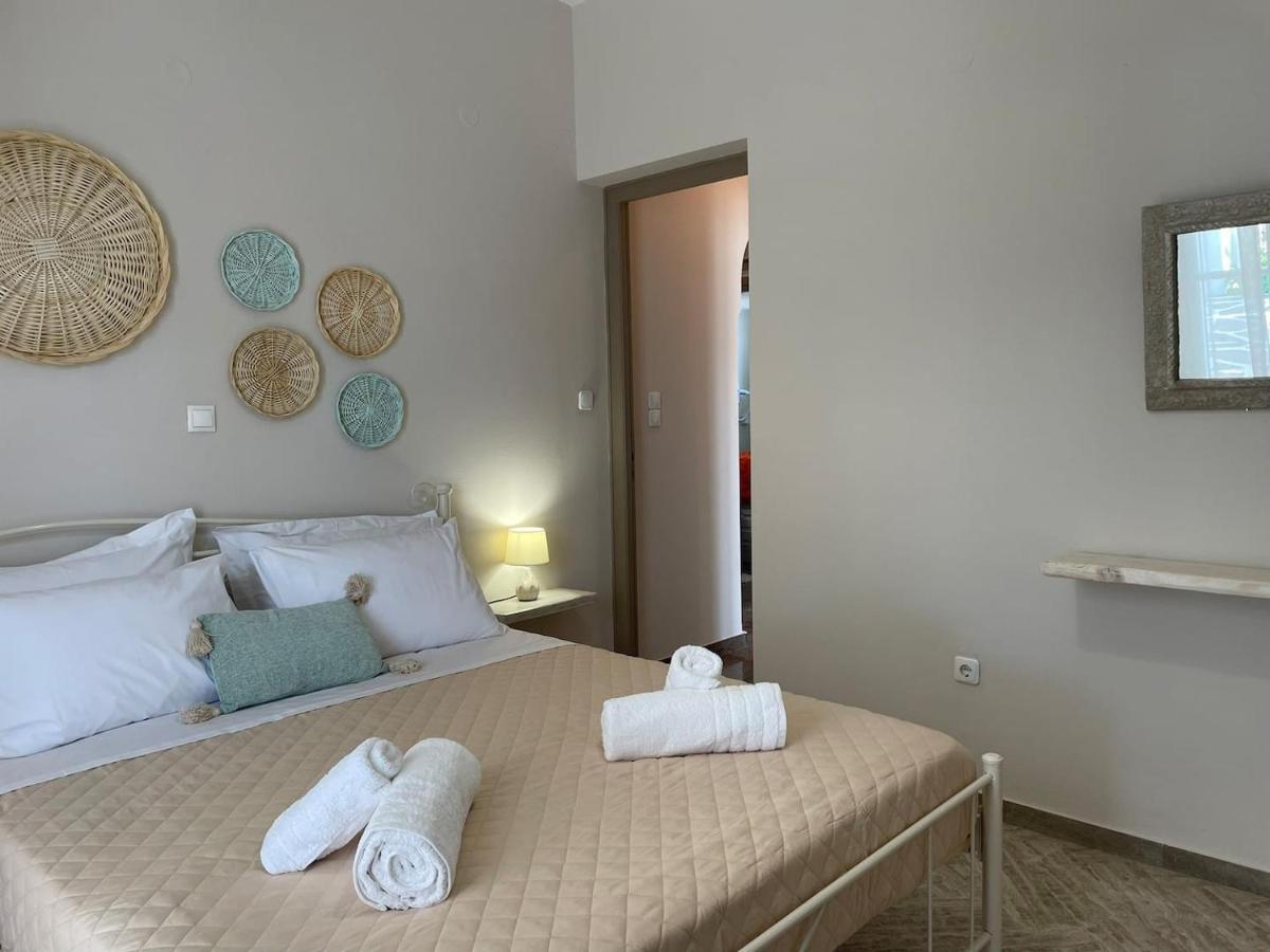 Θἔρως Apartment Tinos Exterior photo