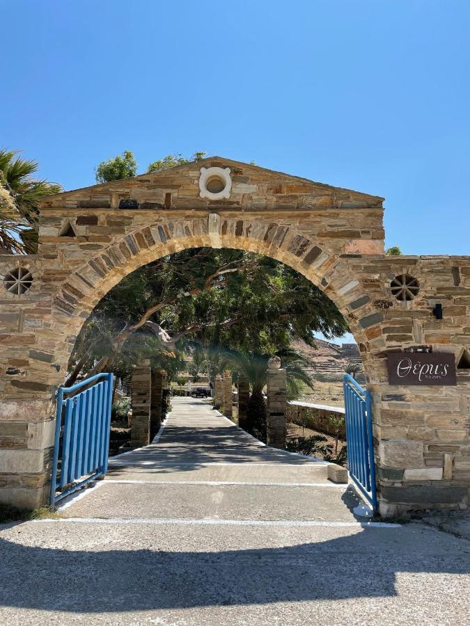 Θἔρως Apartment Tinos Exterior photo