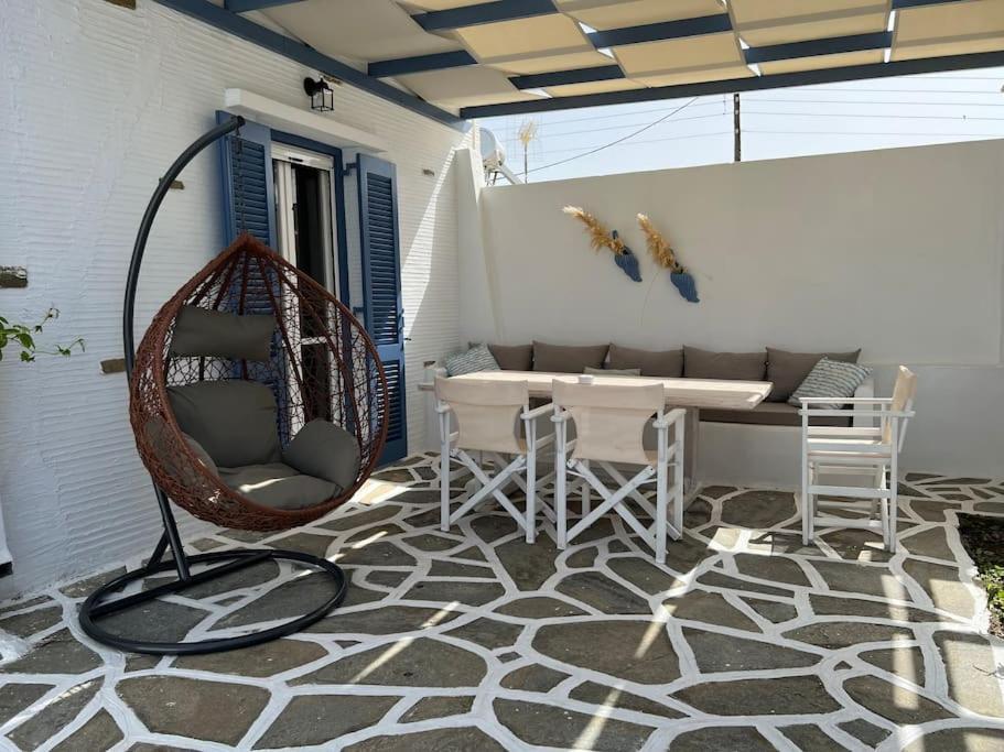Θἔρως Apartment Tinos Exterior photo